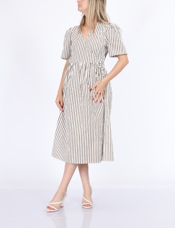 Rochie medie OVERSIZE Pieces, alb/maro