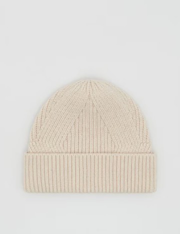 Caciula Reserved, crem