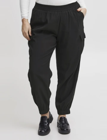 Pantaloni Fransa Curve, negru Negru