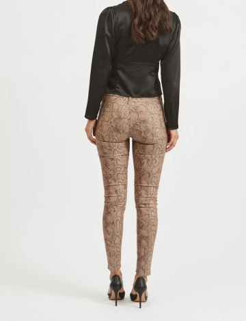 Pantaloni Vila, imprimeu sarpe, S/30 Animal print