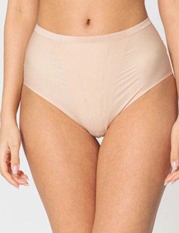 
						Chilot Triumph, nude