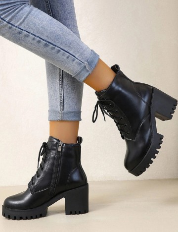 
						Botine SHEIN, negru