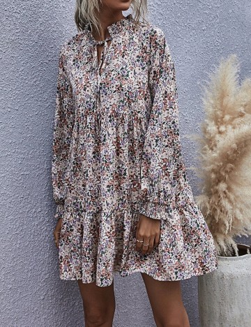 
						Rochie scurta SHEIN, floral