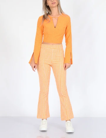 Pantaloni Bershka, portocaliu, 38