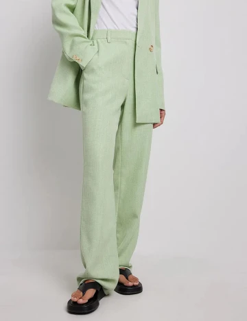 Pantaloni NA-KD, verde, 34 Verde