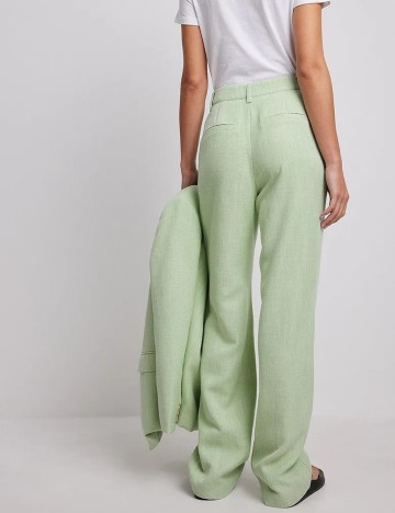 Pantaloni NA-KD, verde, 34