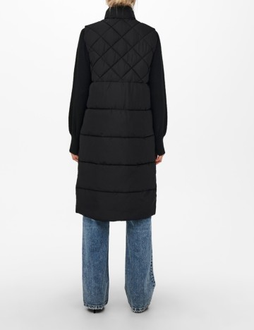 Vesta Only, negru