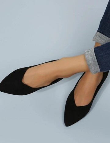 
						Balerini SHEIN, negru