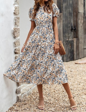 
						Rochie medie SHEIN, floral