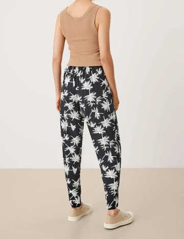 Pantaloni s.Oliver, bleumarin