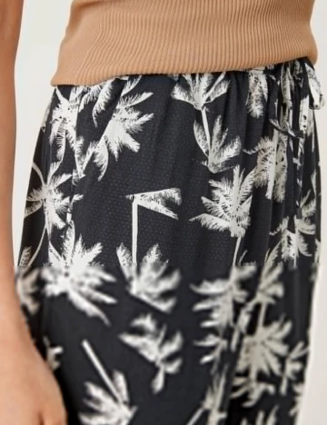 Pantaloni s.Oliver, bleumarin
