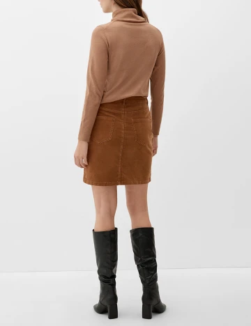 Fusta s.Oliver, maro, 40 Maro