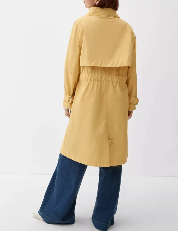 Trench s.Oliver, mustar