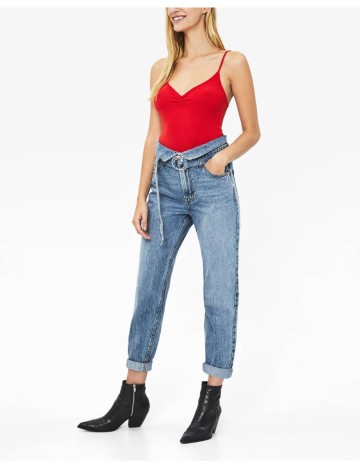 Top Bershka, rosu aprins, S