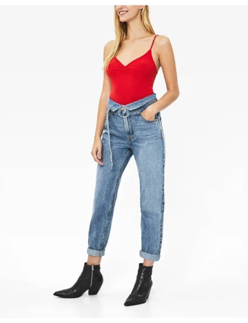 Top Bershka, rosu aprins, S