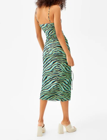Rochie medie Bershka, verde, S