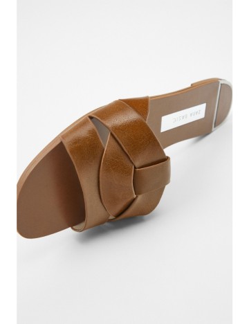 Slapi Zara, maro, 35