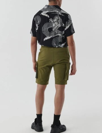Pantaloni scurti CROPP, verde, 38