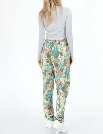 Pantaloni Vero Moda, mix culori