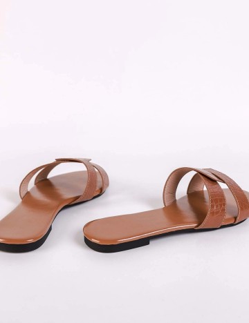 Slapi SHEIN, maro, 40