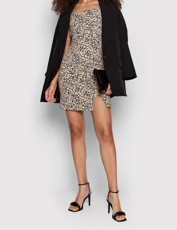 Rochie scurta Noisy May, piersica, S