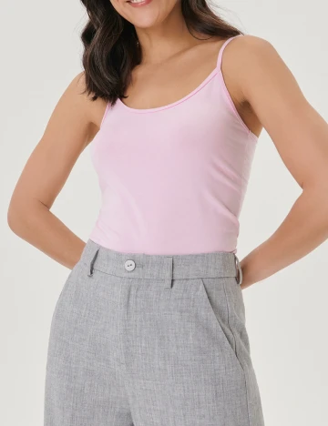 Maiou Sinsay, roz, M Roz