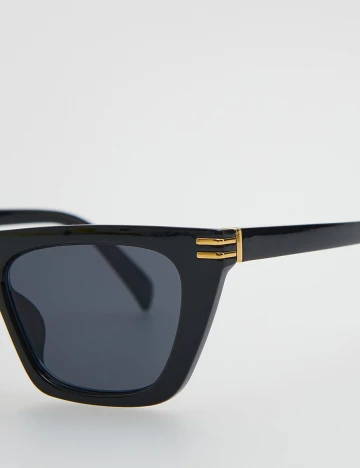 Ochelari de soare Reserved, negru