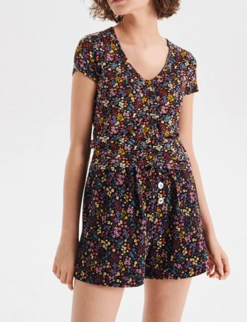 Tricou CROPP, negru floral, L Negru