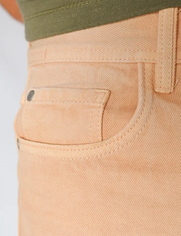Pantaloni scurti Reserved, piersica