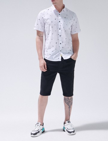 
						Pantaloni Scurti CROPP, negru, 28