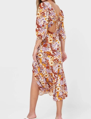 Rochie medie Stradivarius, maro, S
