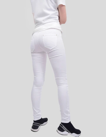Blugi Stradivarius, alb, 34
