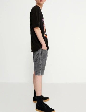 Pantaloni scurti House Brand, gri