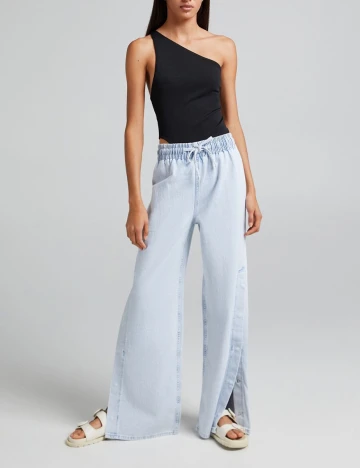 Pantaloni Bershka, bleu, S