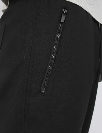 Pantaloni scurti Bershka, negru, XS