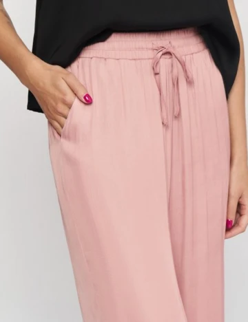 Pantaloni Stradivarius, roz, M