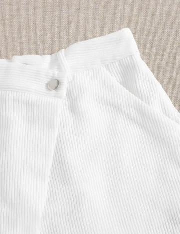 Pantaloni scurti SHEIN, alb, S Alb
