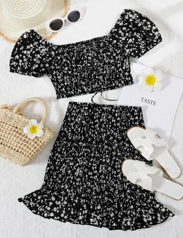 Compleu SHEIN, negru floral, M