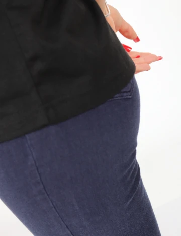 Blugi Stradivarius, bleumarin, 32