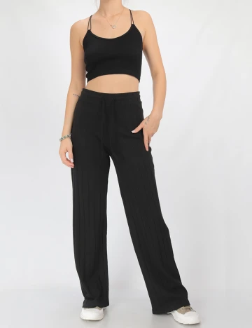 Pantaloni Stradivarius, negru, S