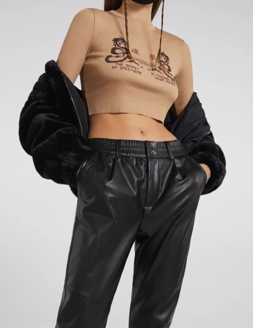 Top Bershka, maro, XS Maro