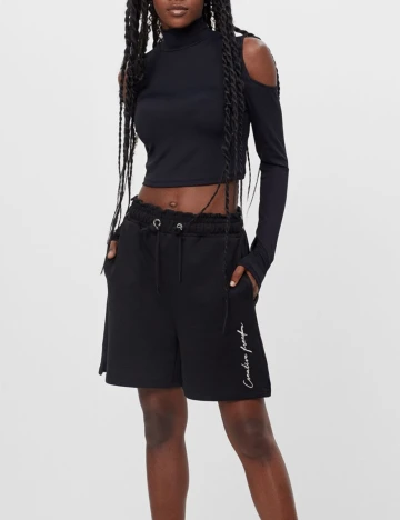 Top Bershka, negru, M