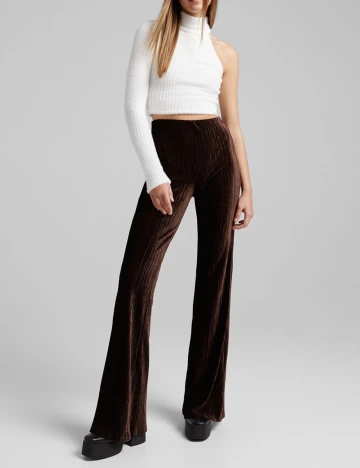 Pantaloni Bershka, maro, M Maro