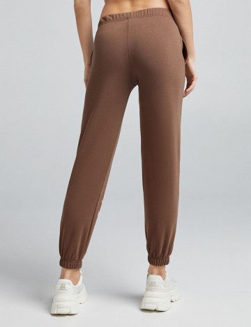 Pantaloni Bershka, maro, L