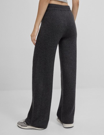 Pantaloni Bershka, gri inchis, L