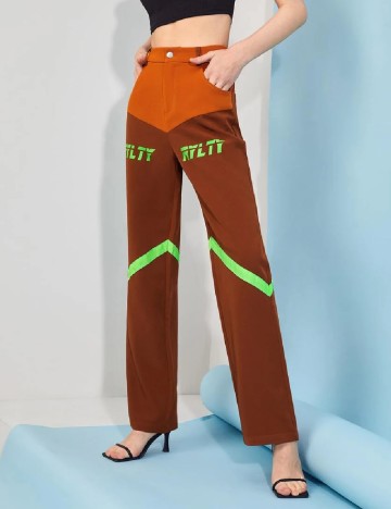 Pantaloni SHEIN, maro, L