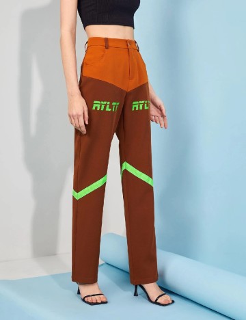 
						Pantaloni SHEIN, maro, L