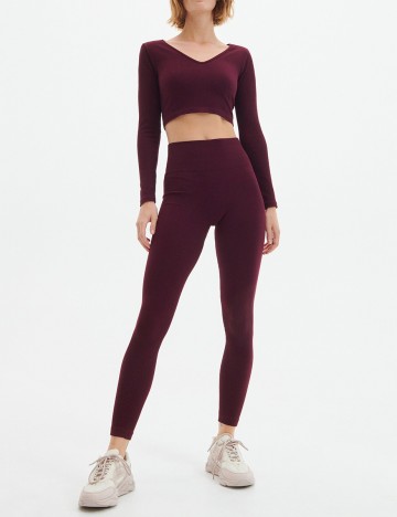 
						Top Reserved, pruna, XS/S