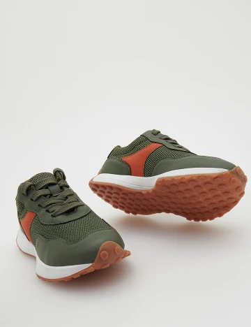 Adidasi Reserved, verde, 33 Verde