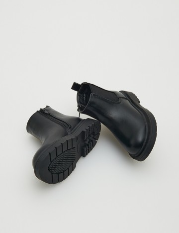 Ghete Reserved, negru, 26
